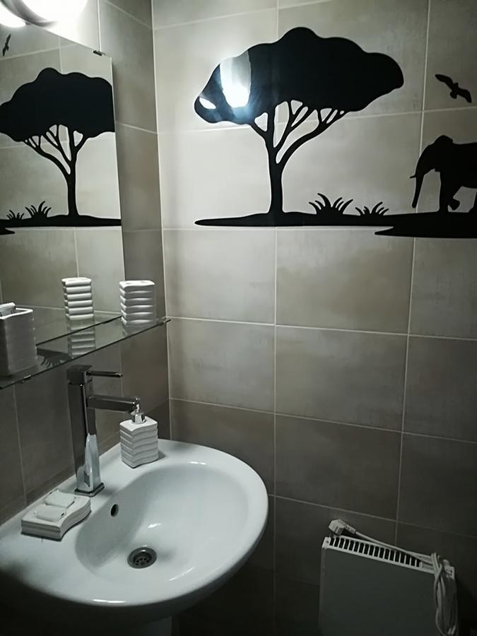 Aparthotel Astoria Hisarya Esterno foto